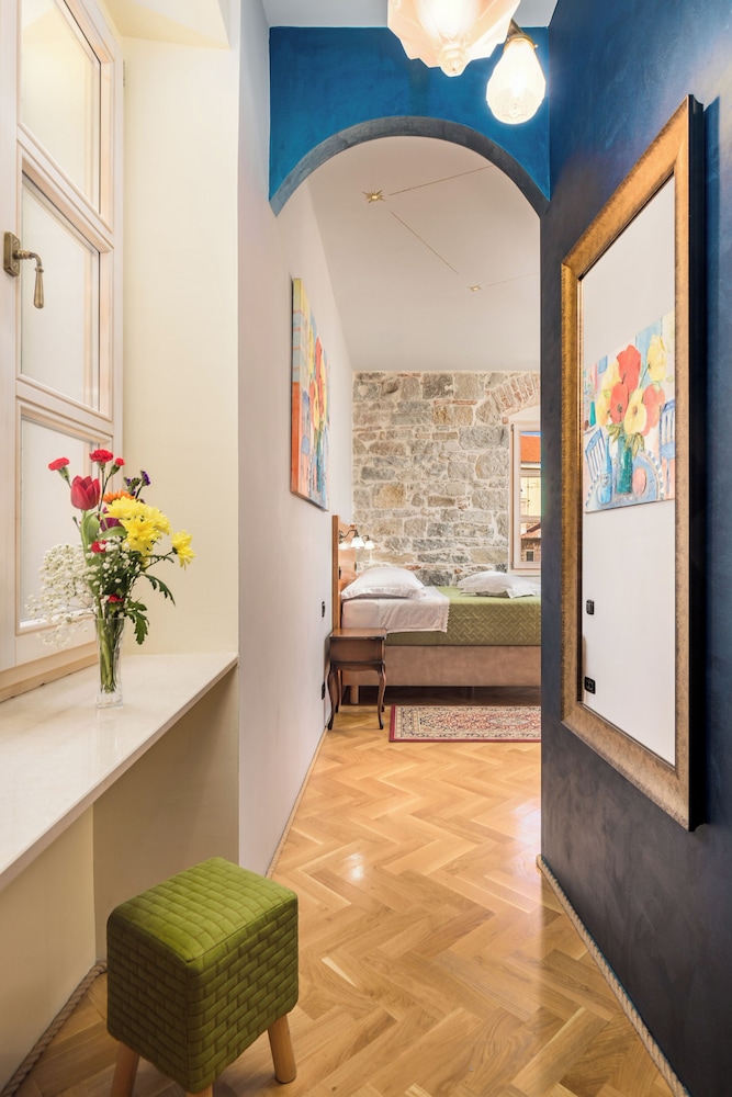 Captains guesthouse