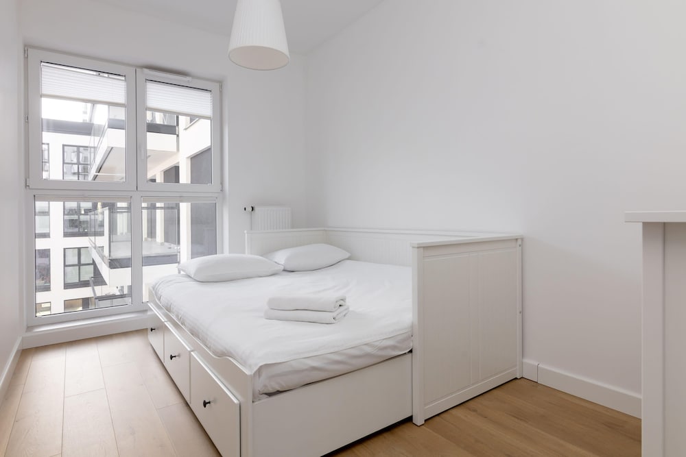 Rozlogi Sunny Apartment view 2
