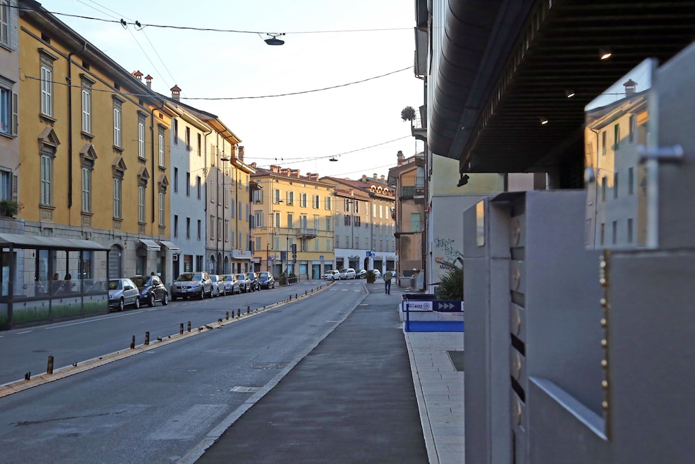Photo 46