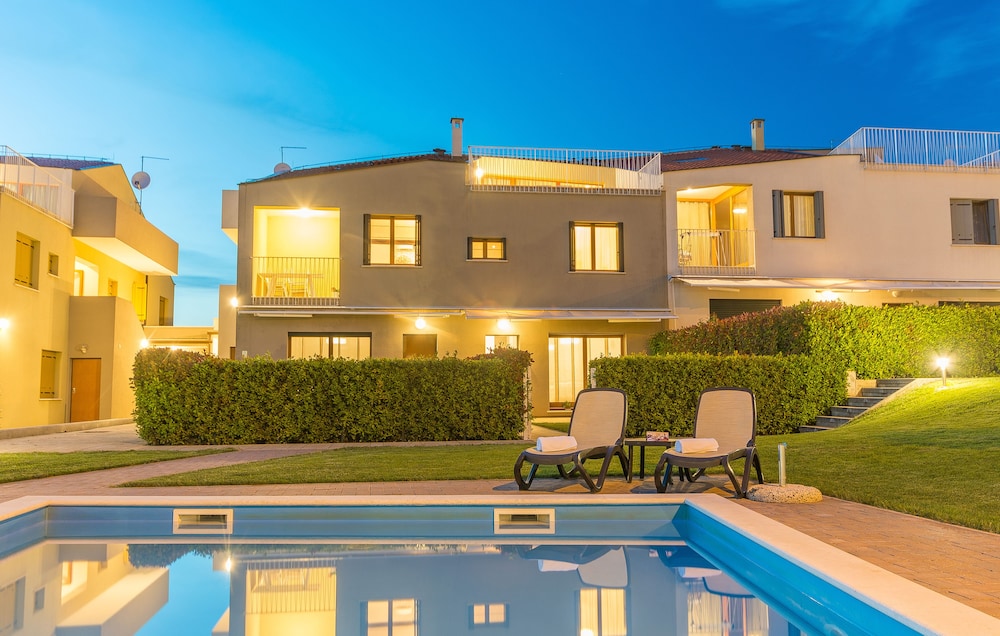 Apartments Maj Residence Premium