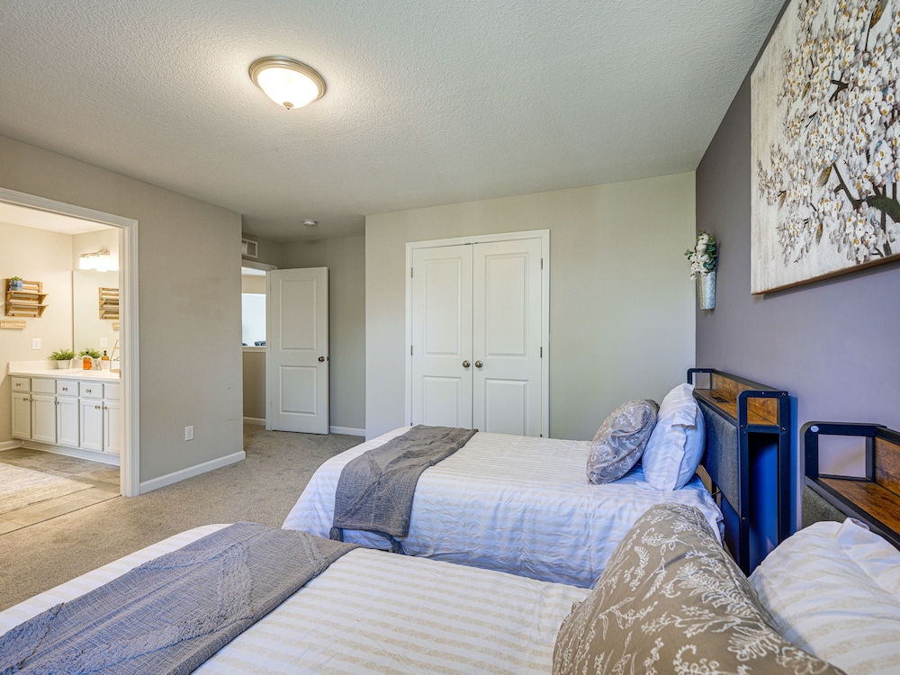 Spacious Columbus Getaway w/ Patio - Pets Welcome! - Property Image 19