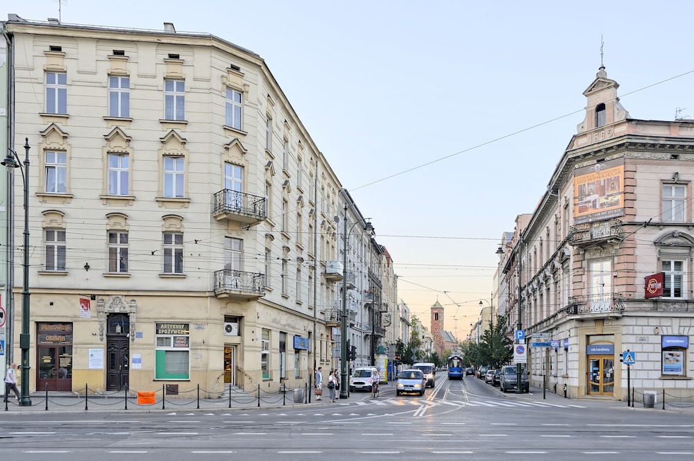 Ekoidea - Station Apartments