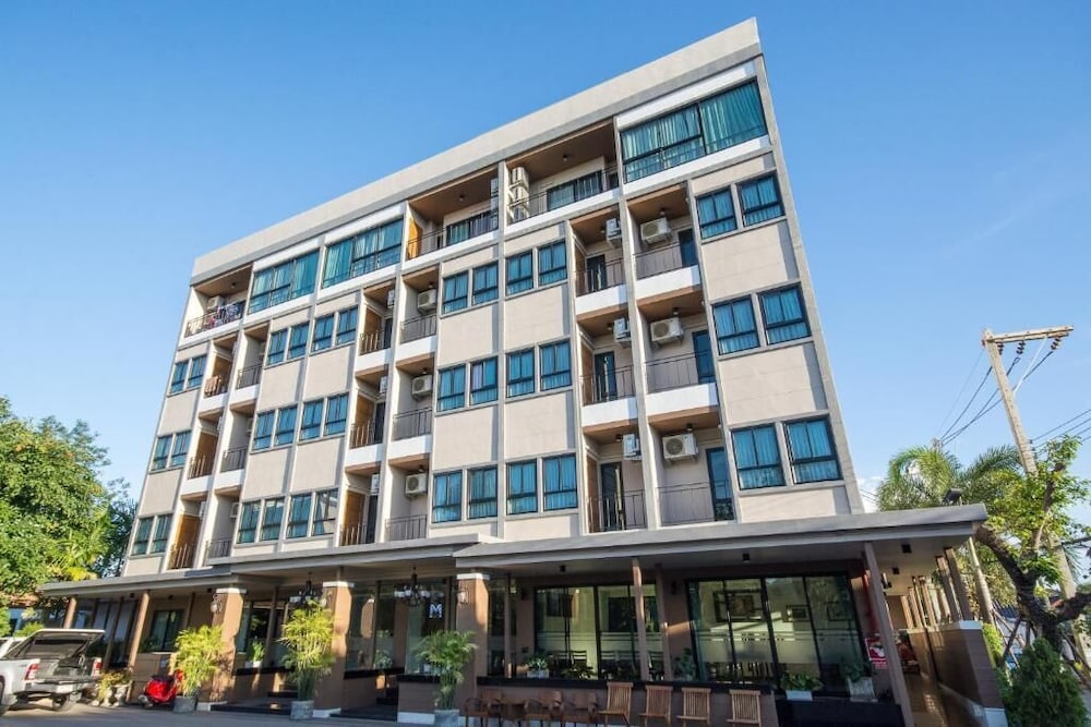 Hotel Mira Residence and Resort - Image 1