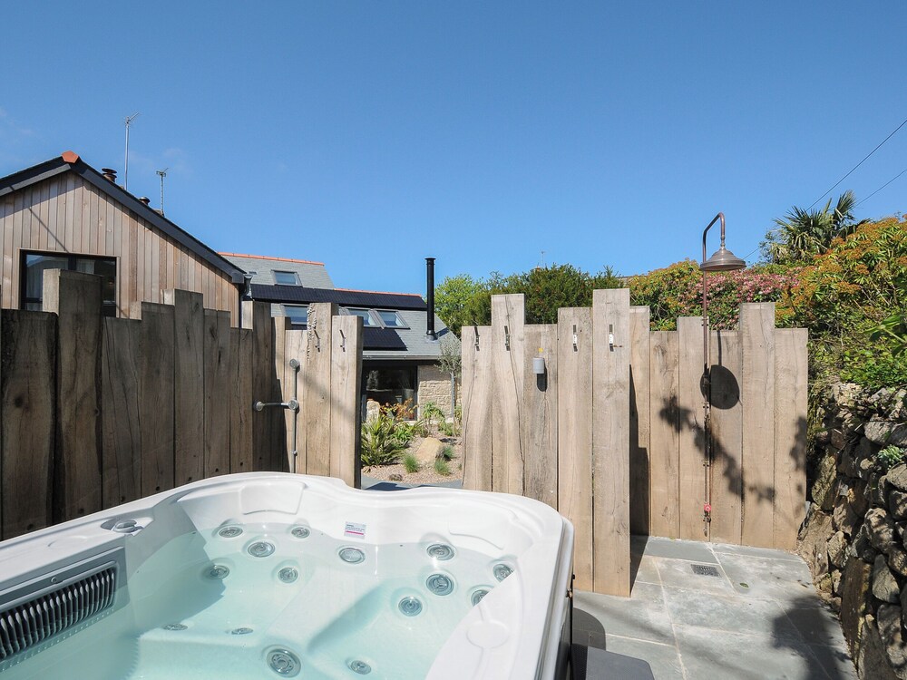 Stargazy Cottage