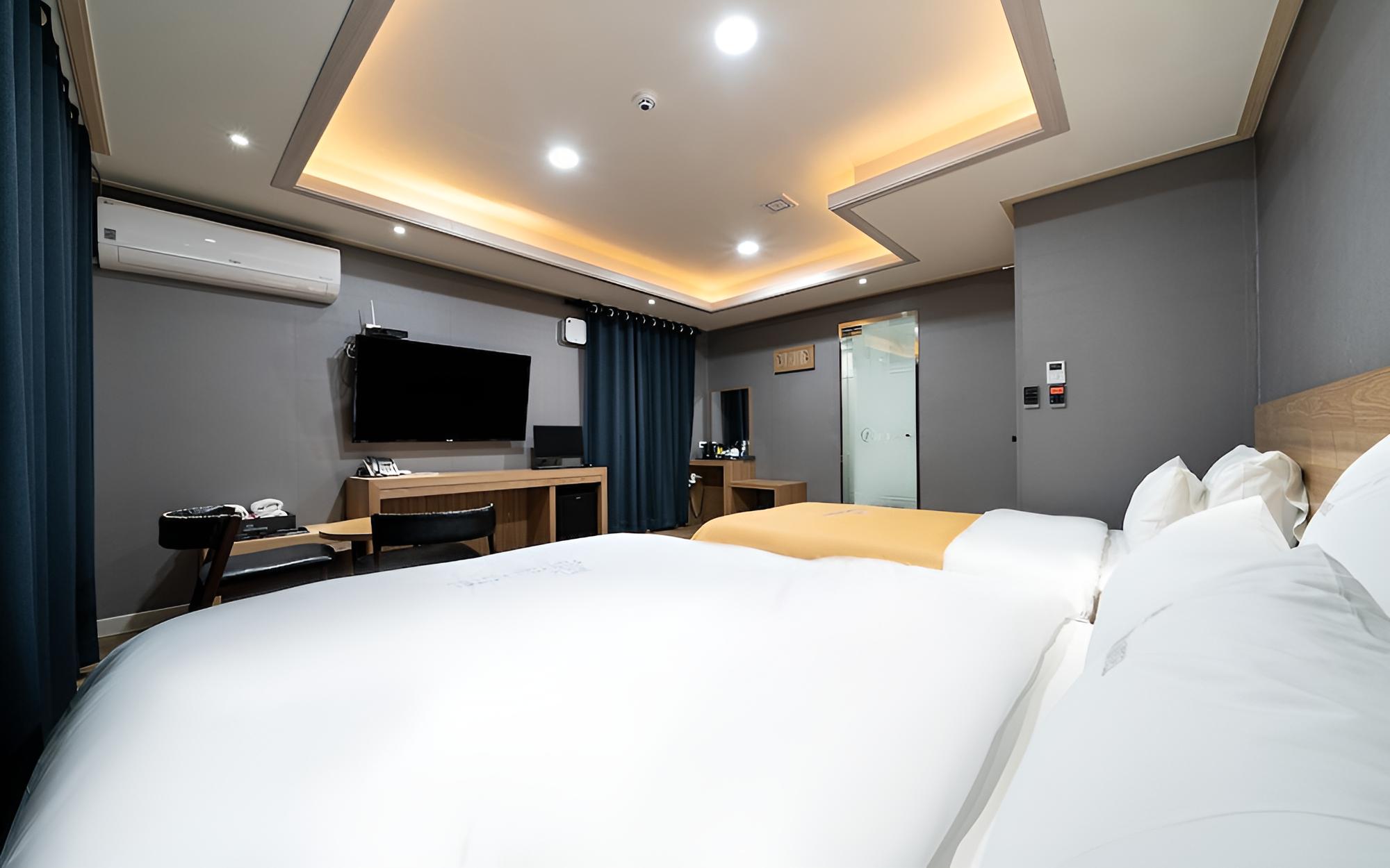 Pocheon FOR YOU Hotel view 2
