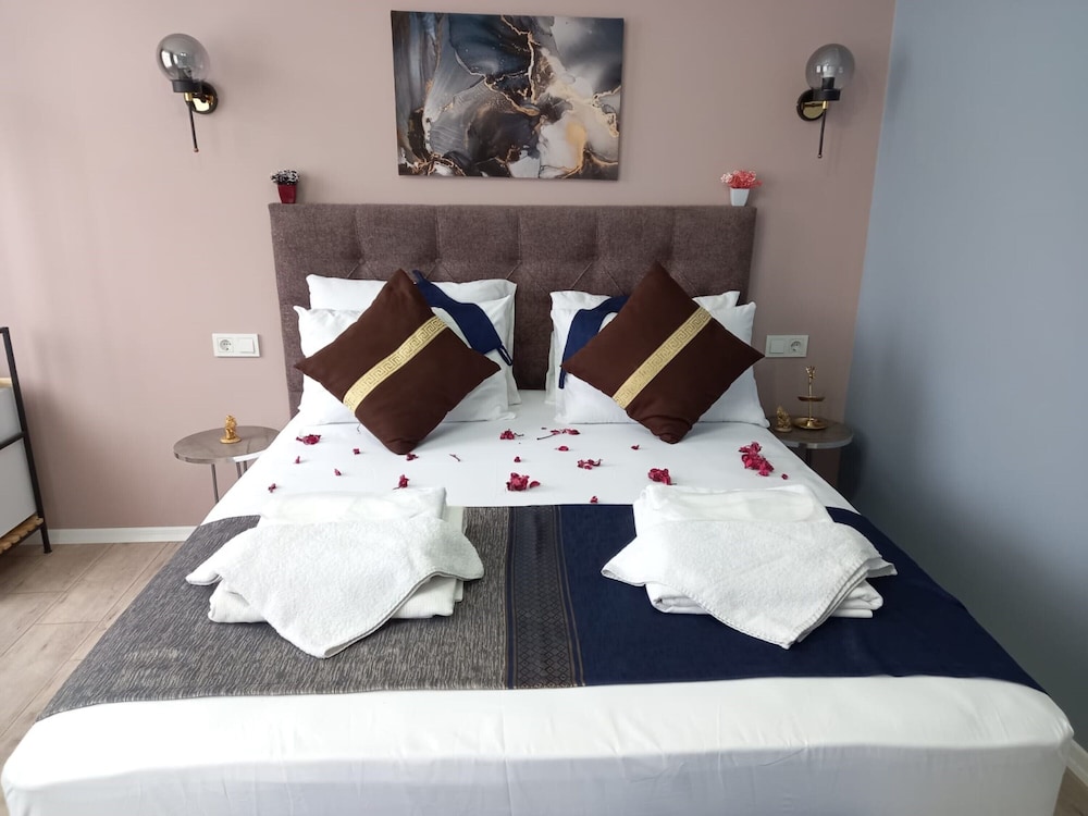 Emirhan Inn Apartment & Suites - Image 7