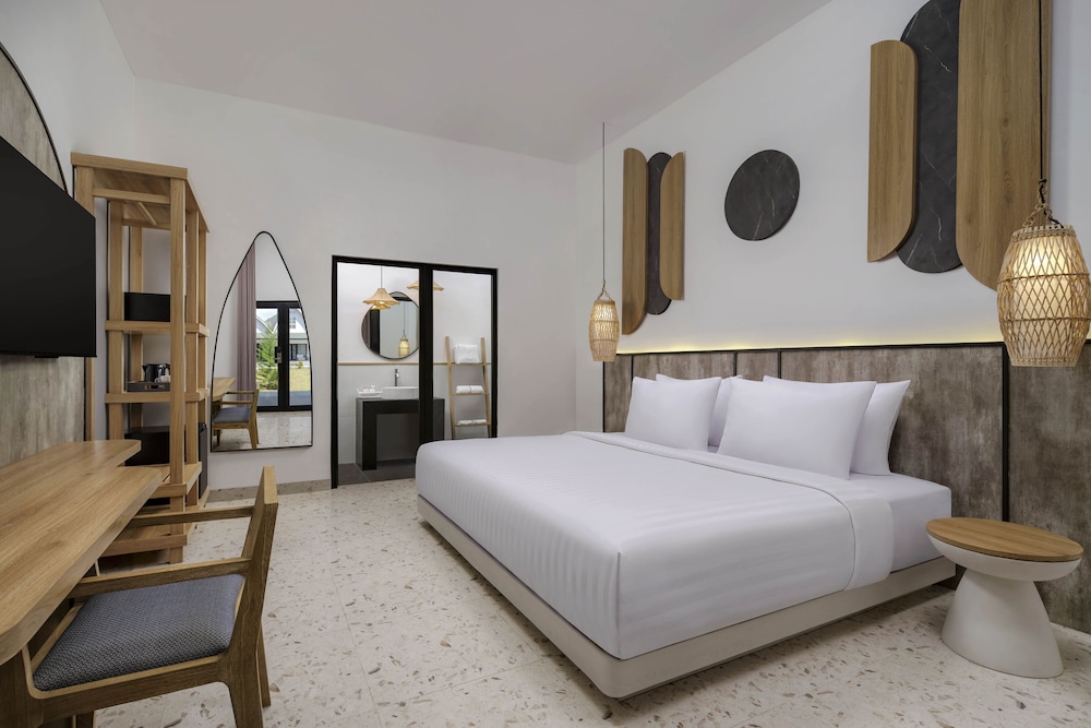 Jambuluwuk Oceano Resort Gili Trawangan