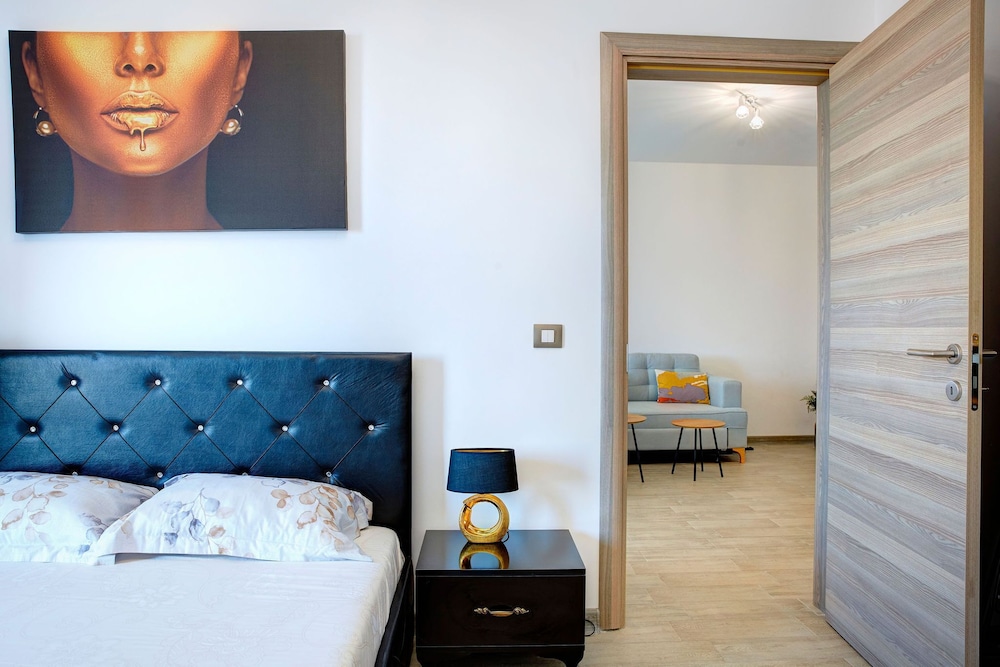 Aparthotel Ella Alezzi view 2