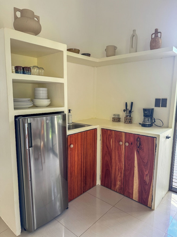 Maze Lodge