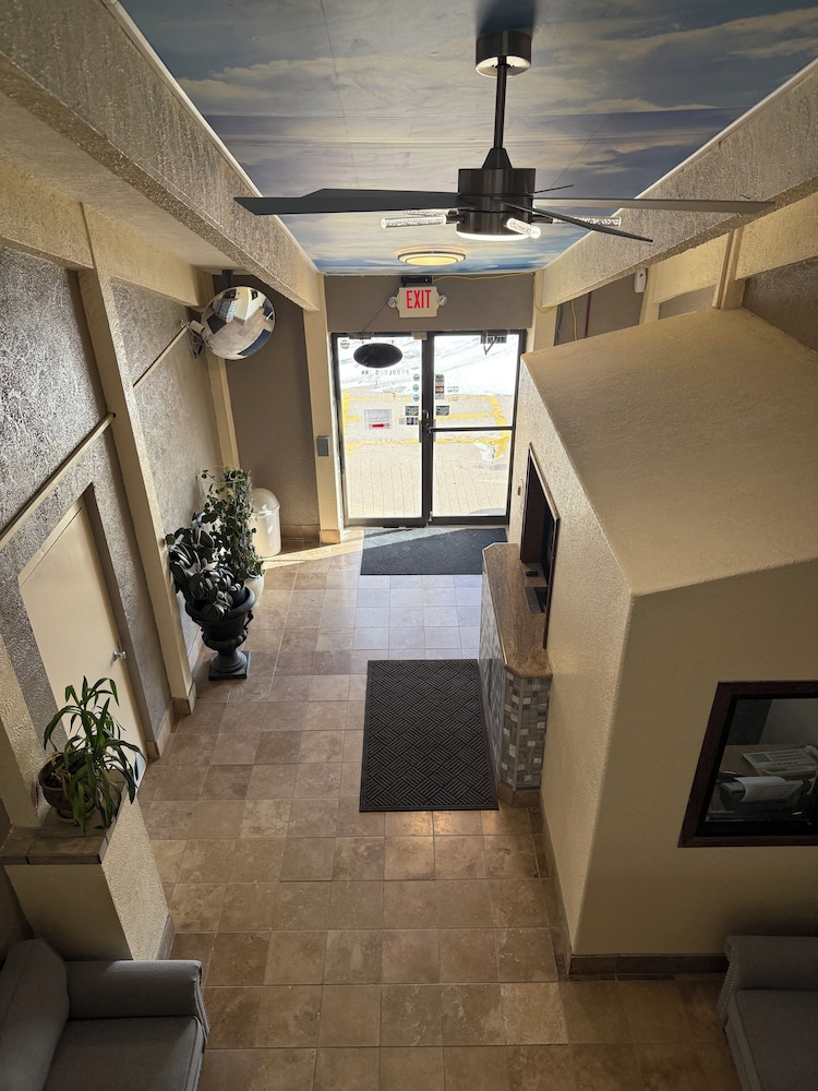 Peddlers Inn Motel