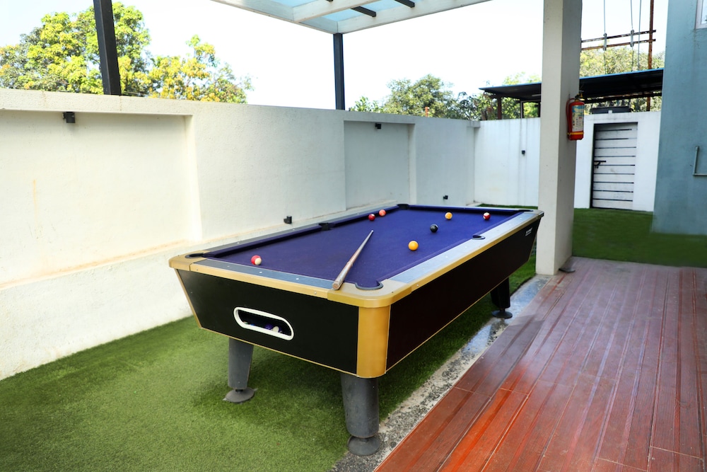 Vegas Villa by Shiloh Stays view 5