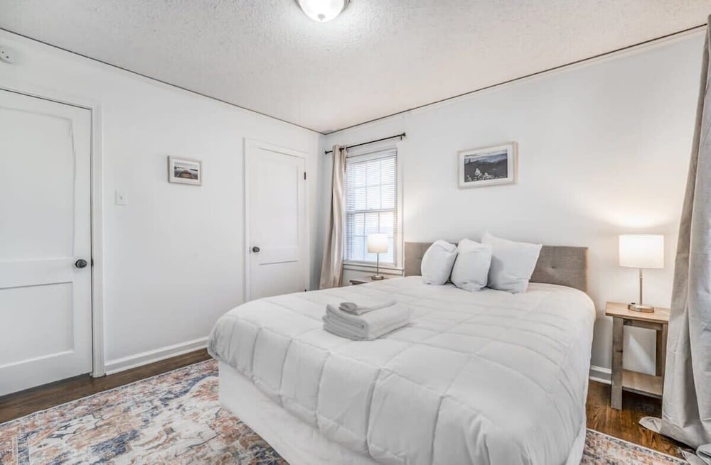 Parnassus Cottage