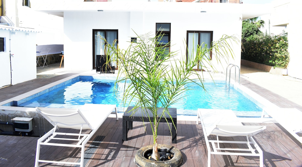 luxsuites