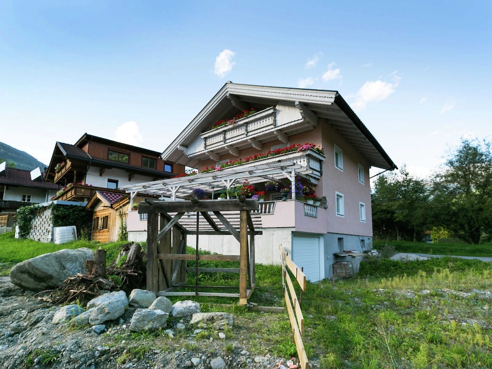 Apartment in Aschau Near Ski Hochzillertal