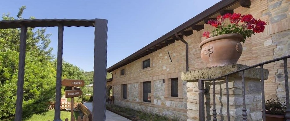 SarAnd Relais