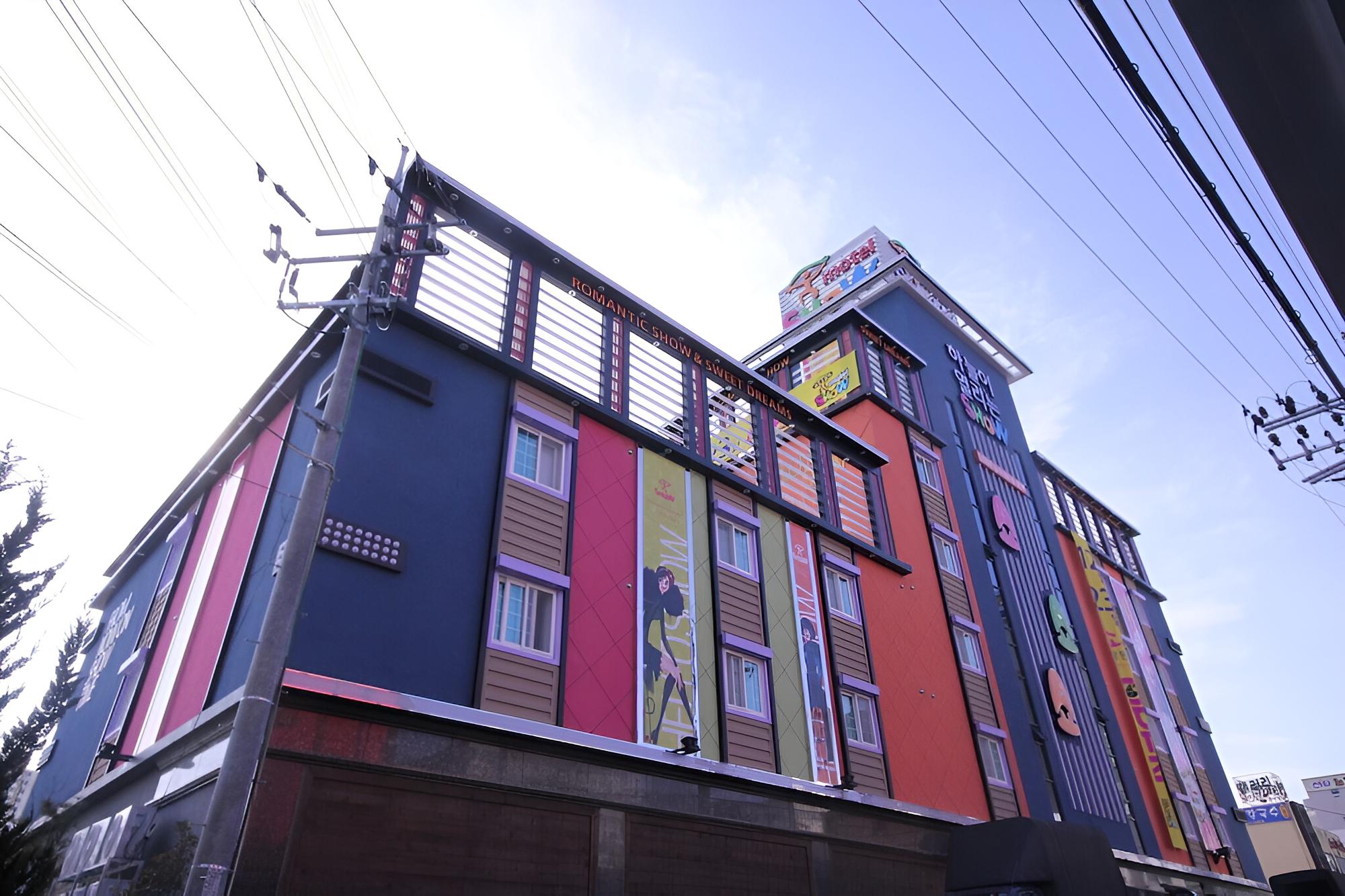 Photo 11
