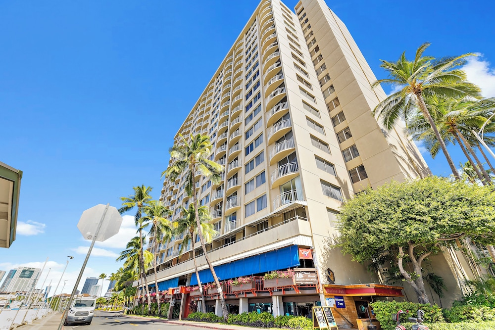 Ilikai Marina Studios by Midway Vacations