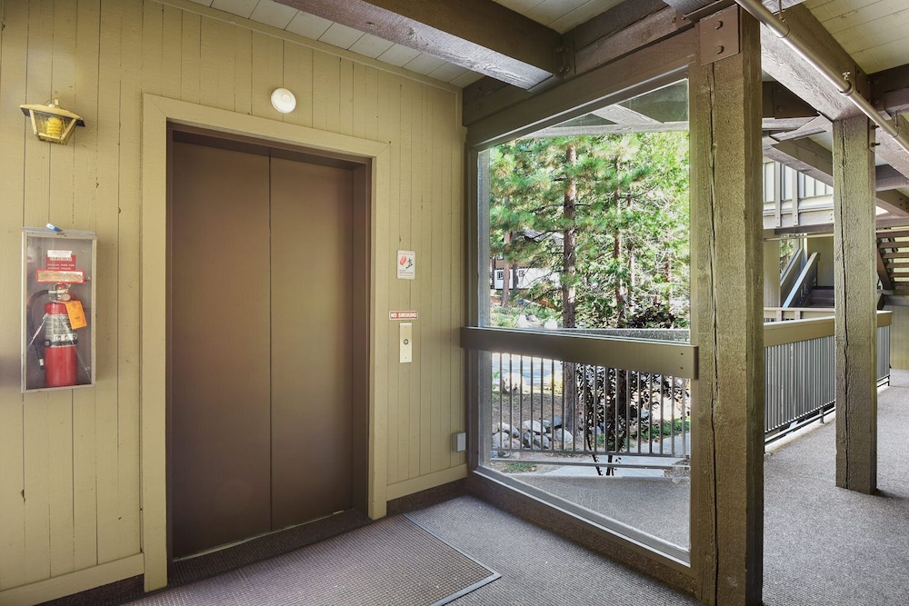 Lake Tahoe Vacations - Incline Village Escape - Property Image 10