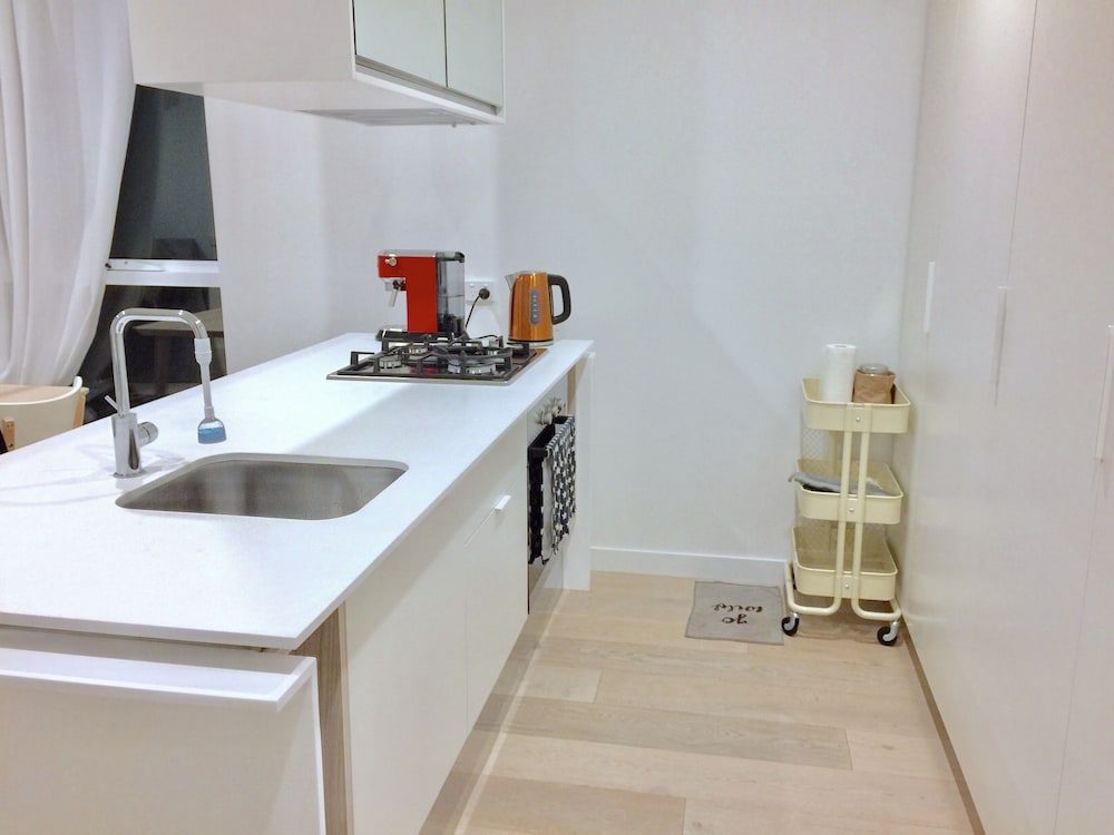 Brand New Stunning Home with Garden, photo 13