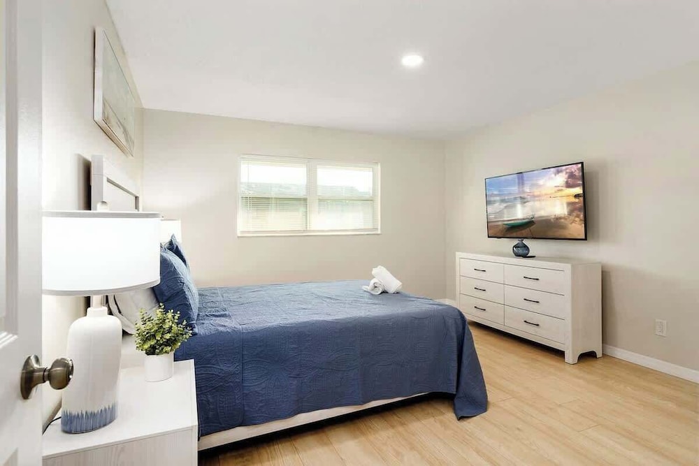 Spacious Duplex Zephyrhills #2