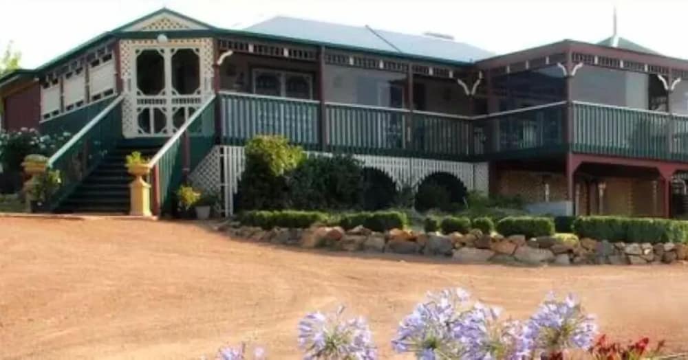 Gooromon Park Cottages