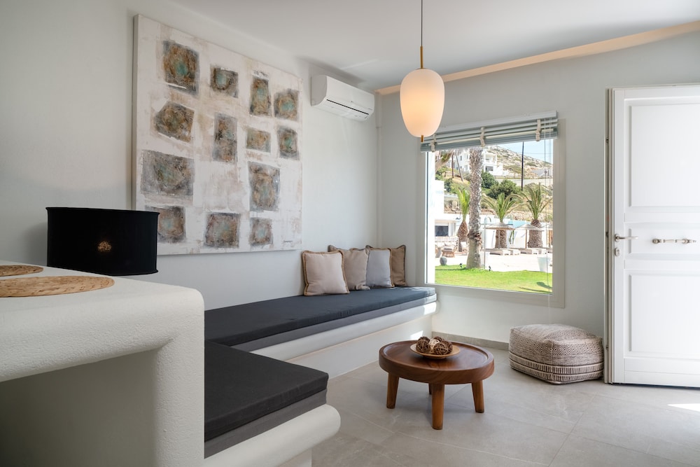 Arkasa Palace casa de huéspedes Karpathos piscina — lounge
