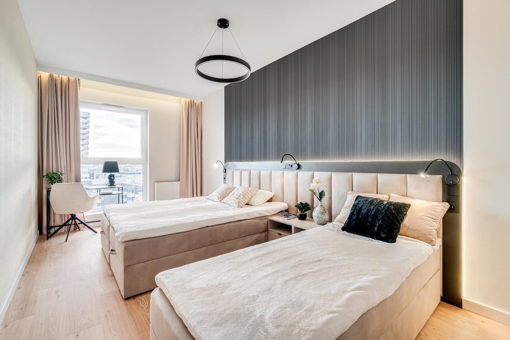 Quorum Apartments