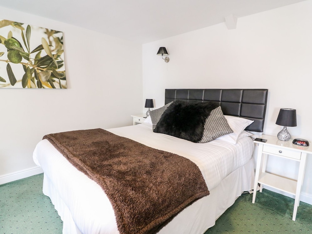 Triangle Inn Coachouse