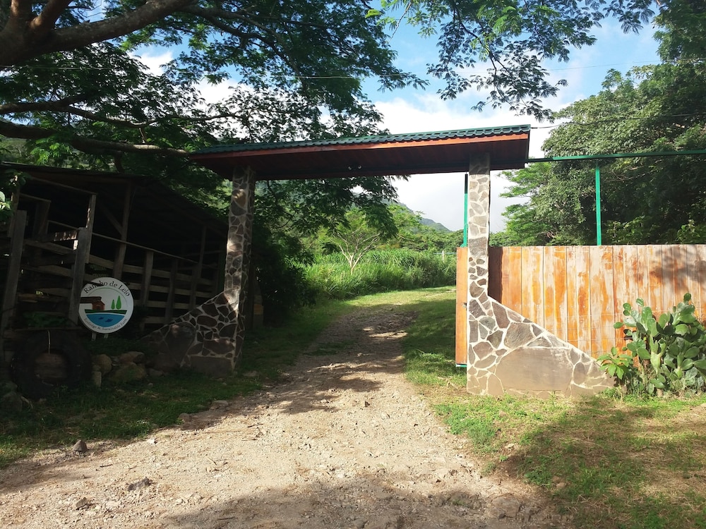 Rancho de Lelo Ecolodge