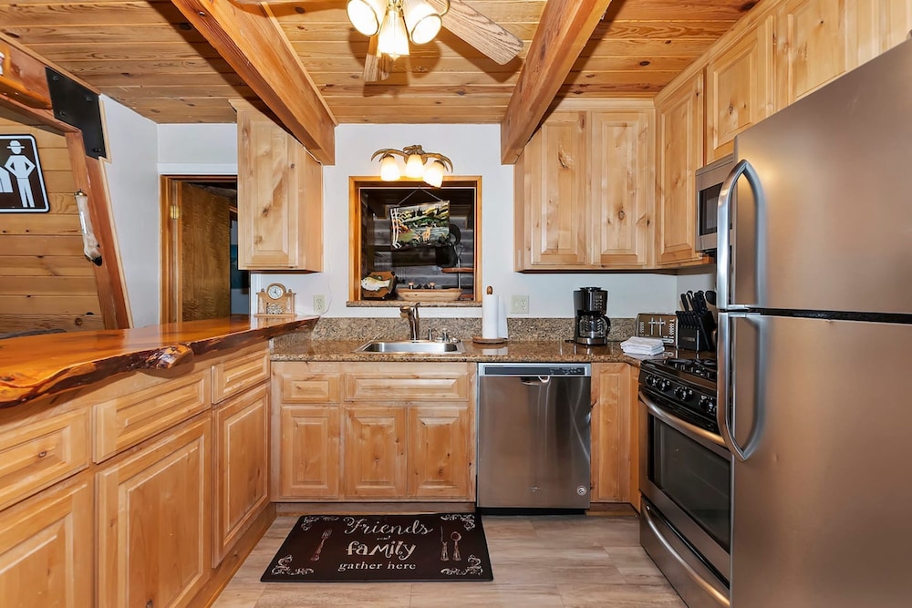 Peak Adventures-Beautiful 4BR House
