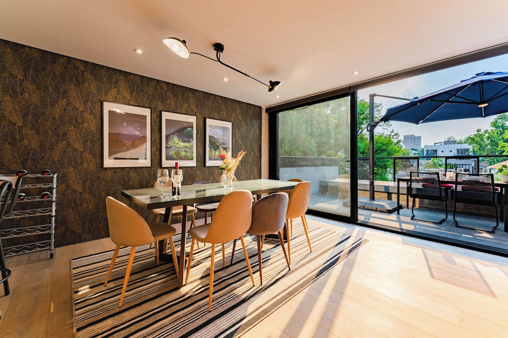 Polanco Penthouses Rooftop 24h Security — Mexico City