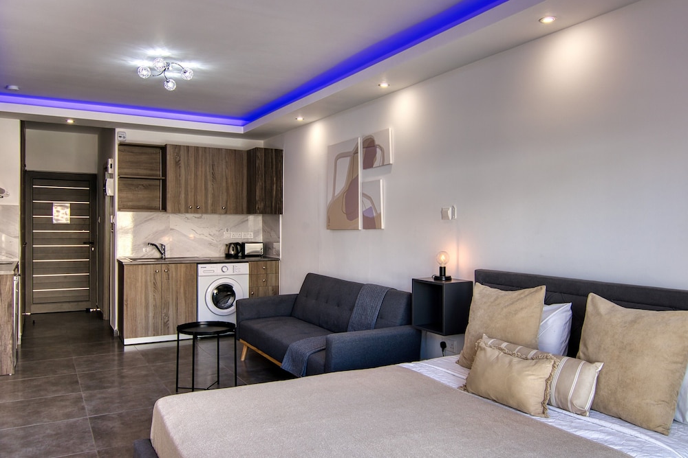 Phaedrus Living Seaside Flat Athina 117 view 5