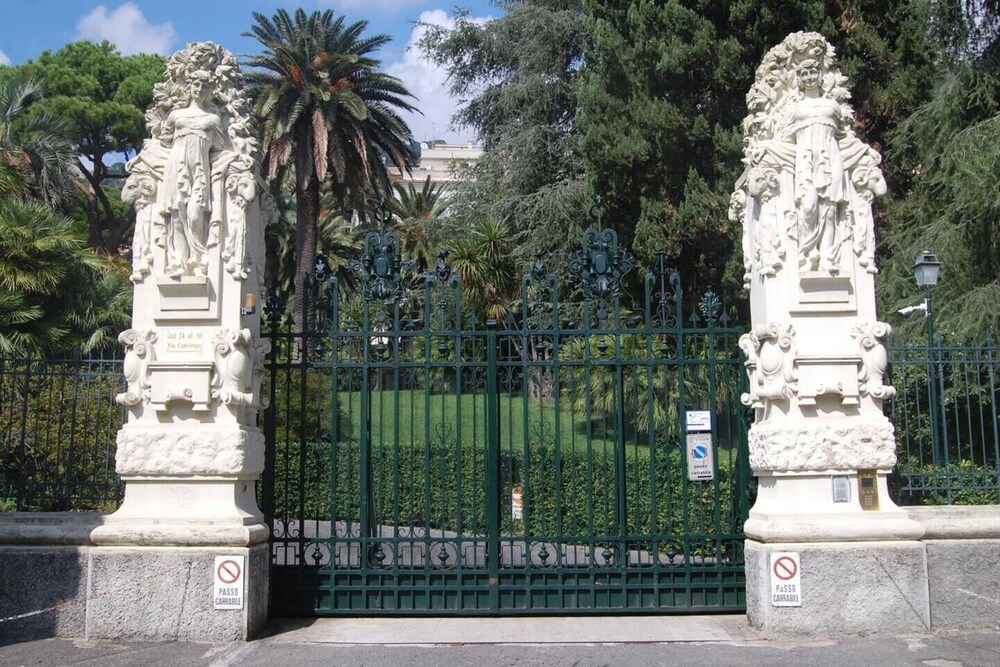 JOIVY Lovely Apt with Communal Pool in Nervi view 5