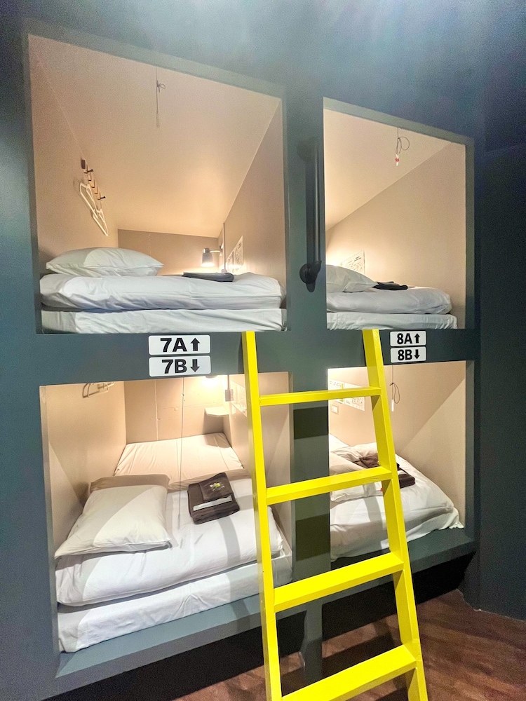 Shinjuku Nikka Hotel - Hostel