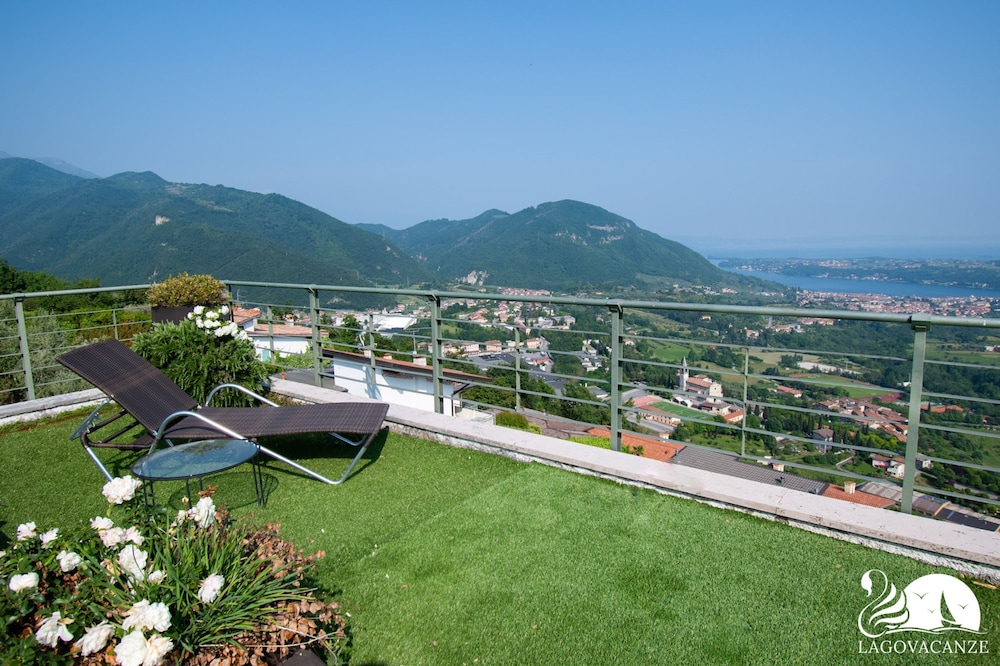 Villa Livia Luxury in Villanuova sul Clisi