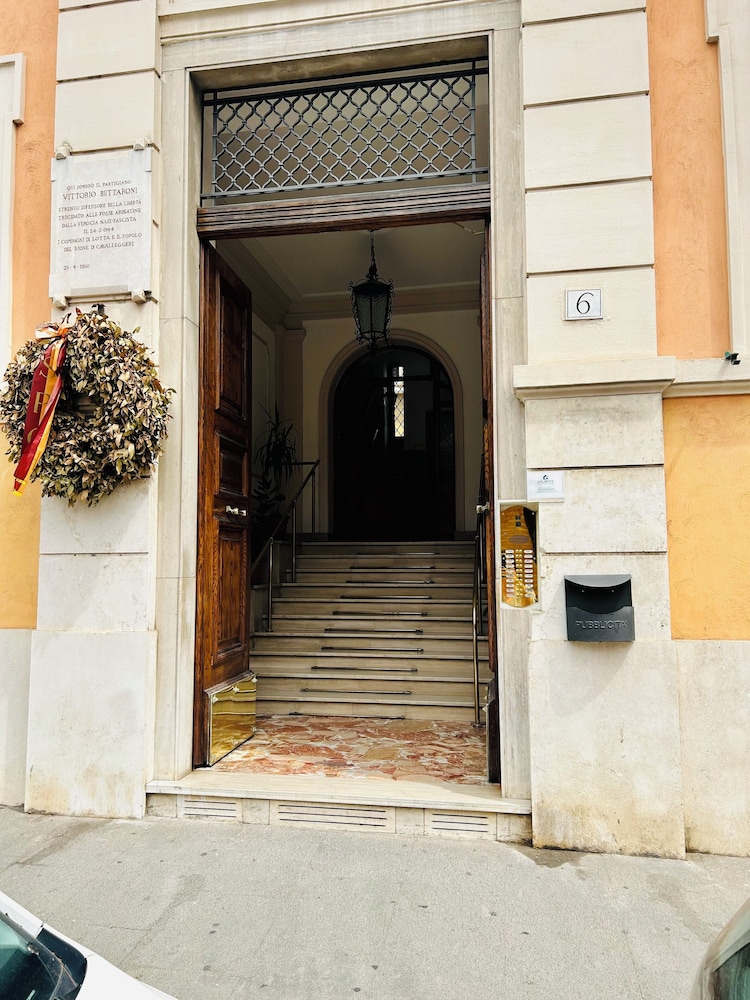 SD VATICAN ROOMS S.R.L.S