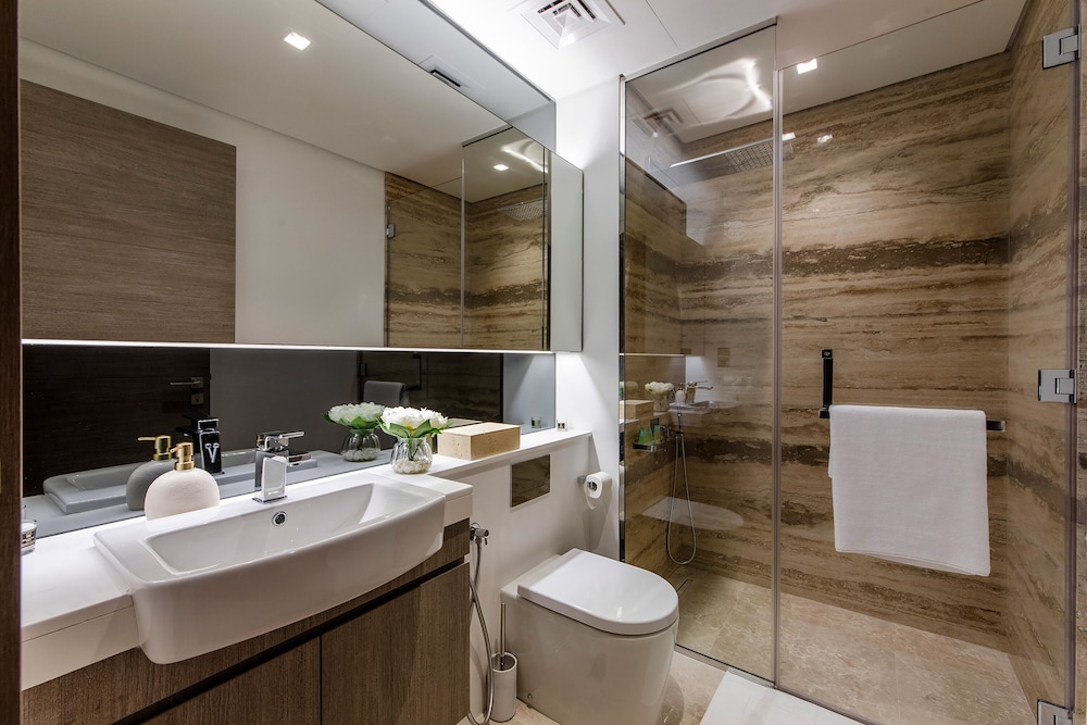 Premium 3BR with Full Burj Khalifa view