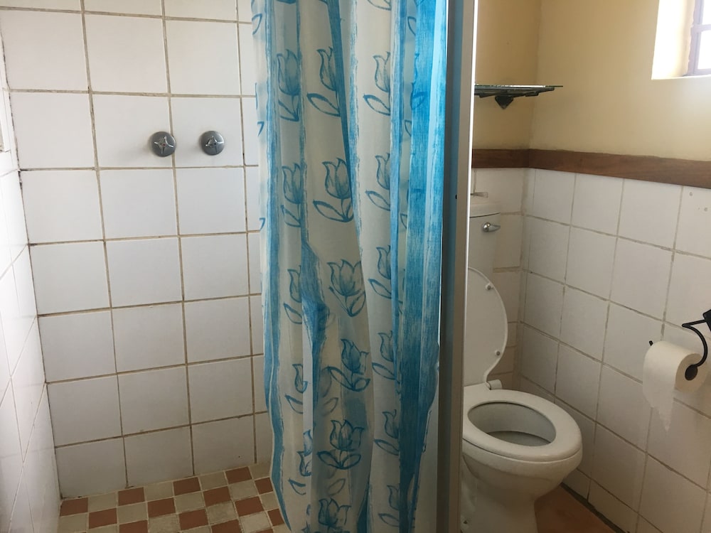 Laphroiag Luxury Chalets