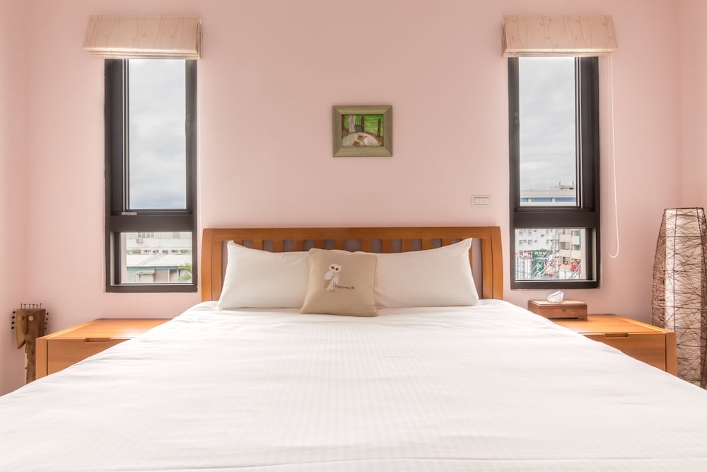 Jhongshan Building B&B