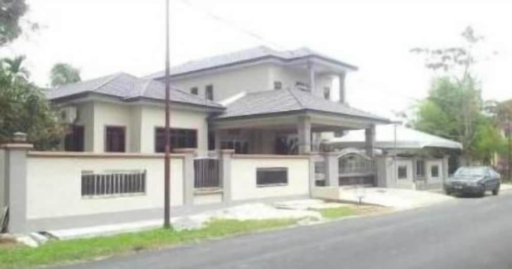 ArRayyan Guesthouse & Homestay