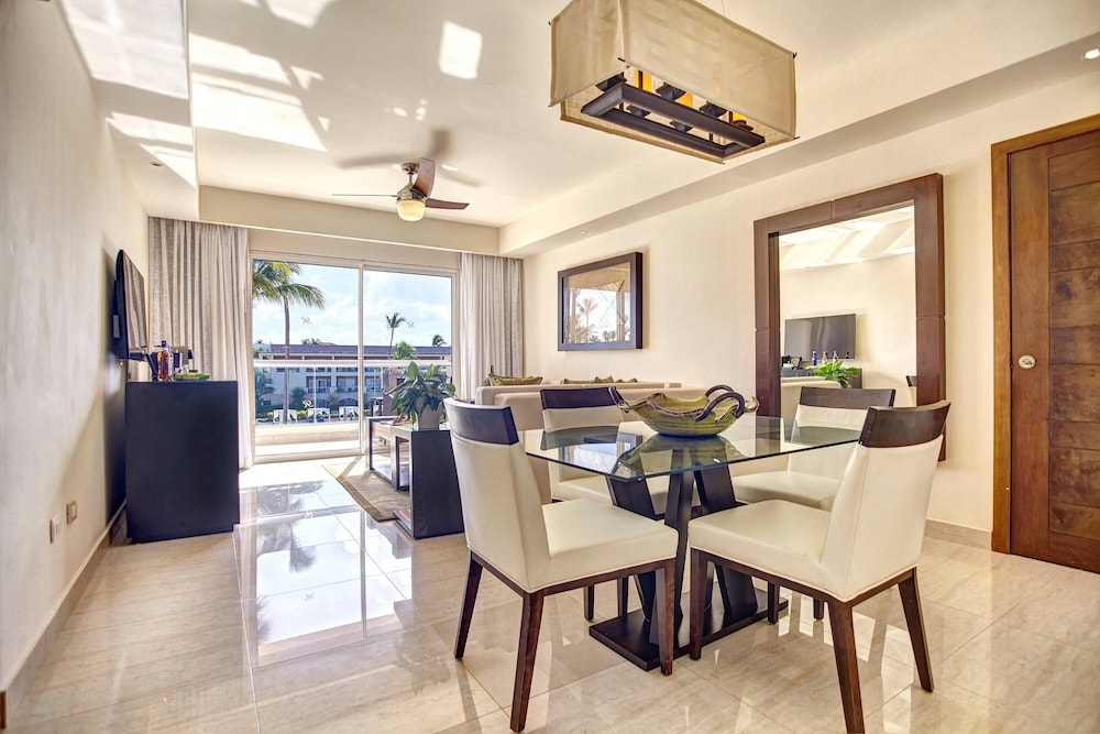Royalton Hideaway Punta Cana, An Autograph Collection All-Inclusive Resort & Casino – Adults Only