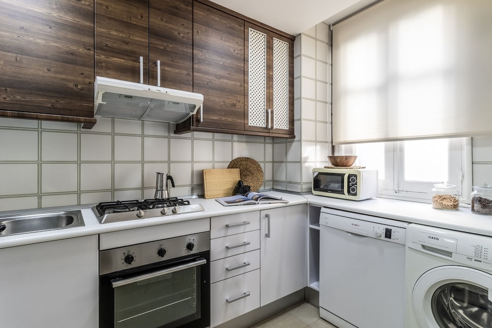 Atazar - 3 Bedroom in Recoletos