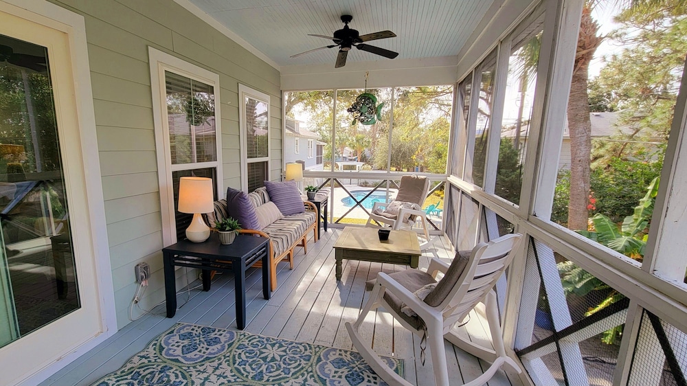 1313 6th Avenue - Rest A Shore