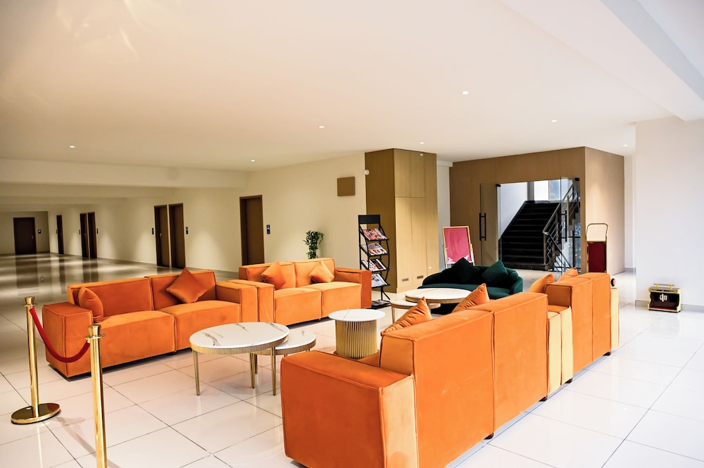 Hotel S S International