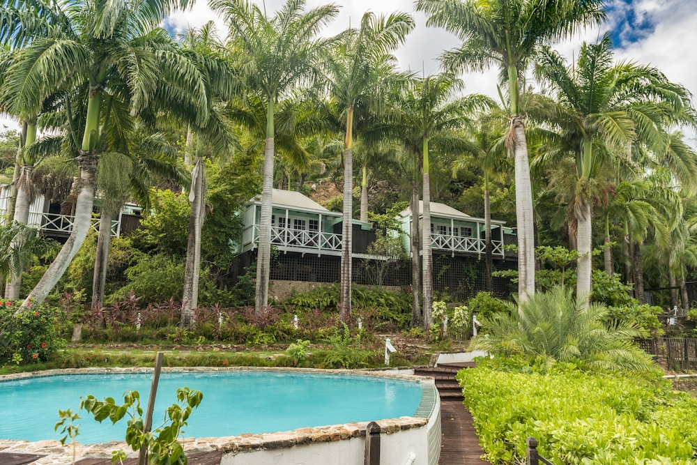 COCOS Hotel - Adults Only - Caters to Couples - All Inclusive - Property Image 10
