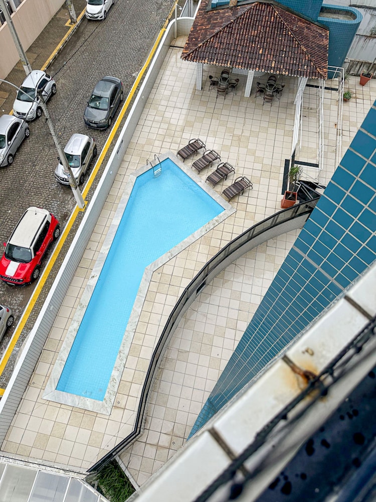 Apto Completo com Piscina e Wi-fi em Ponta Negra