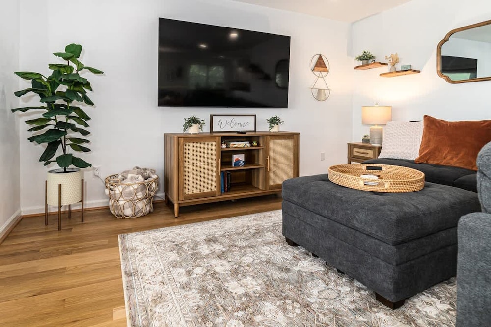 Shenandoah Retreat - Family Home