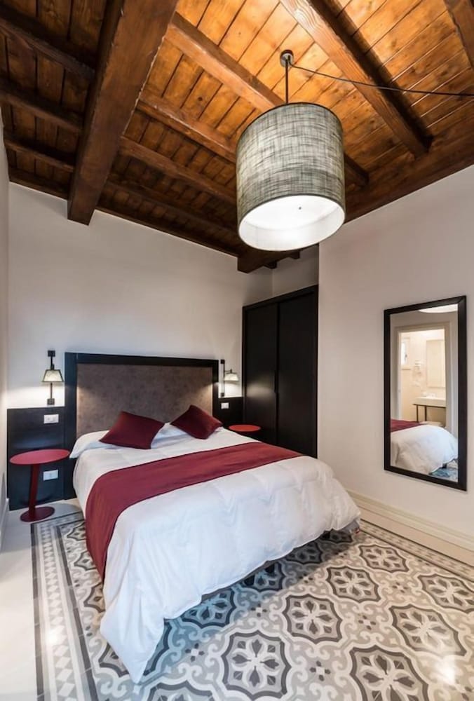 Panisperna Apartment 4