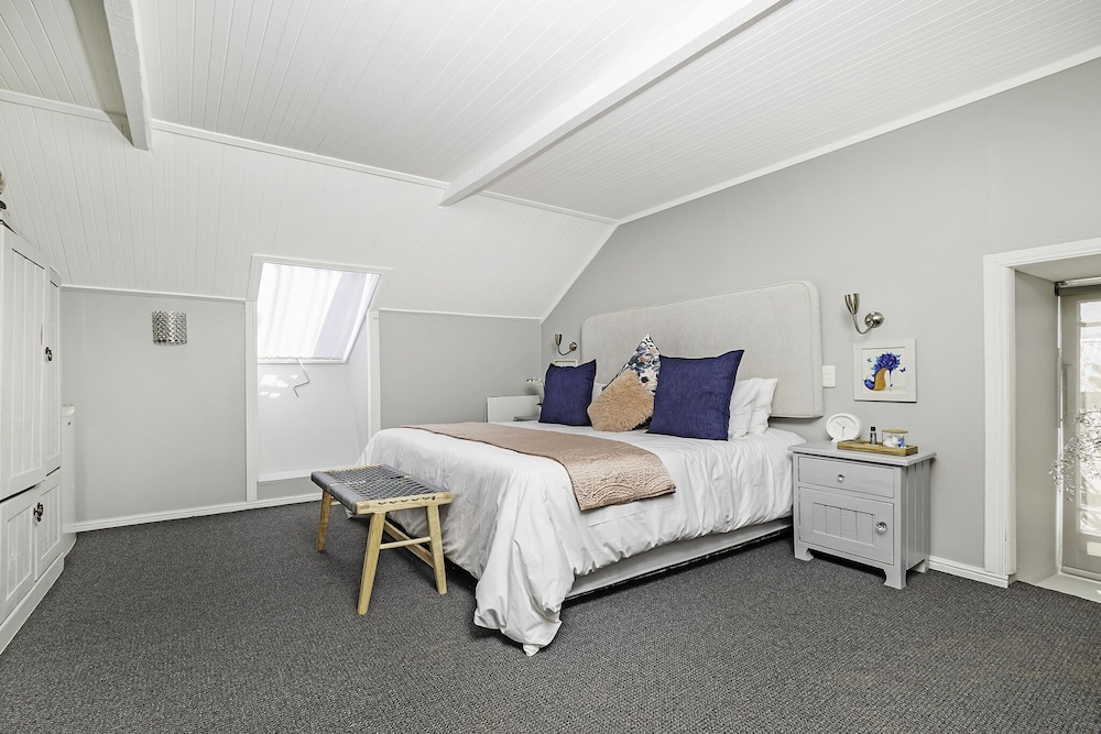 La Montagne Bed & Breakfast