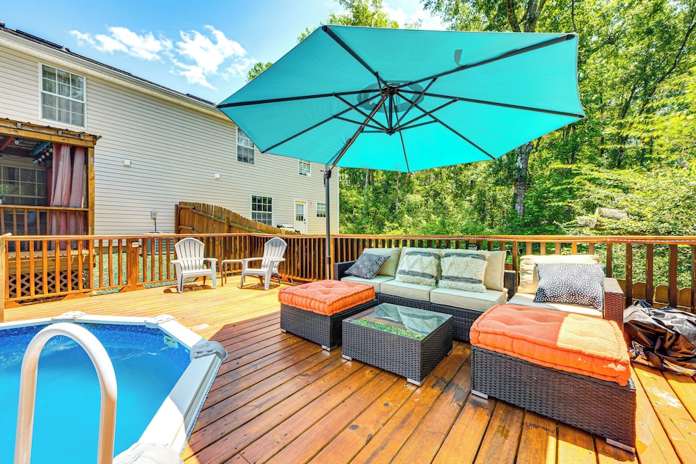 4 Mi to Fsu: Family Home w/ Pool & Yard